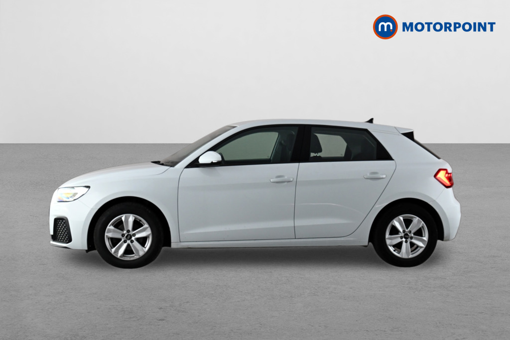 Audi A1 Technik Manual Petrol Hatchback - Stock Number (1673515) - Passenger side