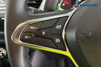 Renault Captur Techno Manual Petrol SUV - Stock Number (1673572) - 4th supplementary image