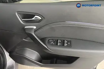 Renault Captur Techno Manual Petrol SUV - Stock Number (1673572) - 19th supplementary image