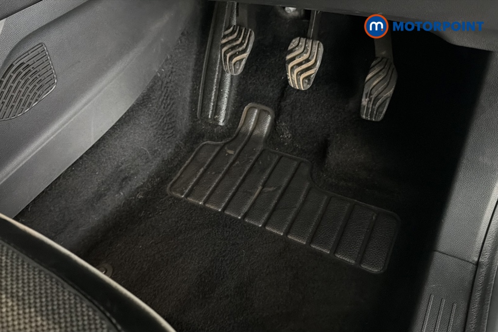 Renault Captur Techno Manual Petrol SUV - Stock Number (1673572) - 24th supplementary image