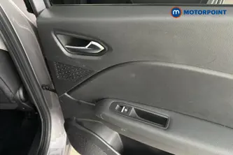 Renault Captur Techno Manual Petrol SUV - Stock Number (1673572) - 28th supplementary image
