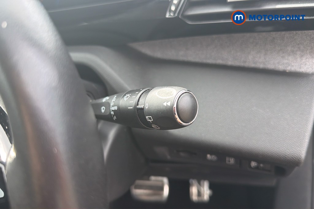 Peugeot 308 Allure Automatic Petrol Plug-In Hybrid Hatchback - Stock Number (1673928) - 12th supplementary image