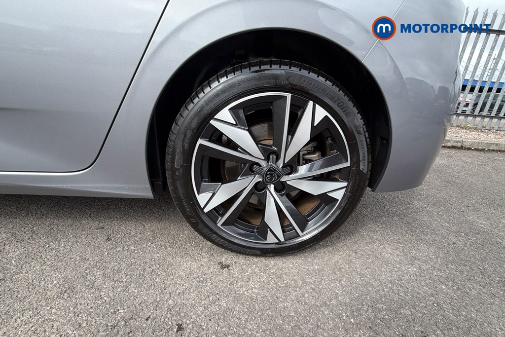 Peugeot 308 Allure Automatic Petrol Plug-In Hybrid Hatchback - Stock Number (1673928) - 20th supplementary image