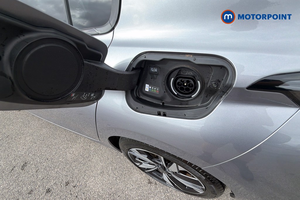 Peugeot 308 Allure Automatic Petrol Plug-In Hybrid Hatchback - Stock Number (1673928) - 21st supplementary image