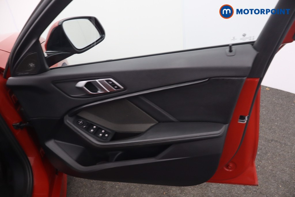 BMW 1 Series M Sport Automatic Diesel Hatchback - Stock Number (1674058) - 8th supplementary image