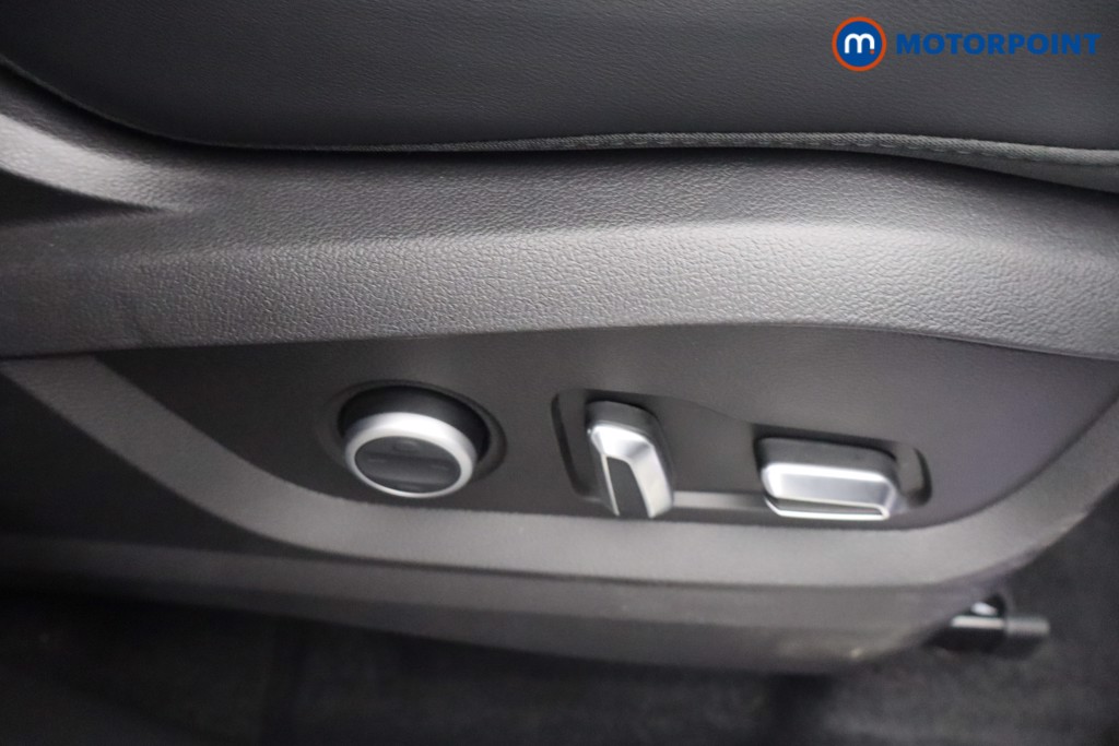 Chery Tiggo 8 Summit Automatic Petrol Plug-In Hybrid SUV - Stock Number (1674136) - 17th supplementary image