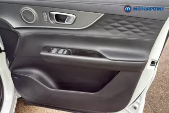 Chery Tiggo 8 Summit Automatic Petrol Plug-In Hybrid SUV - Stock Number (1674138) - 18th supplementary image