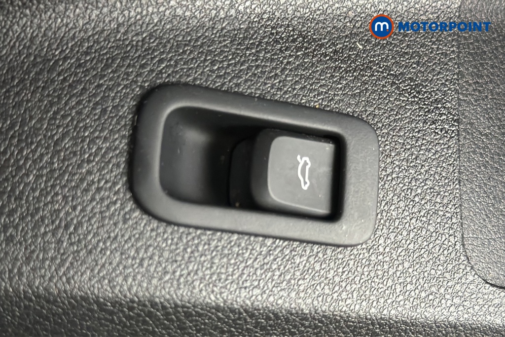 Audi Q2 S Line Automatic Petrol SUV - Stock Number (1674184) - 995th supplementary image