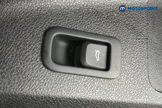 Audi Q2 S Line Automatic Petrol SUV - Stock Number (1674184) - 995th supplementary image