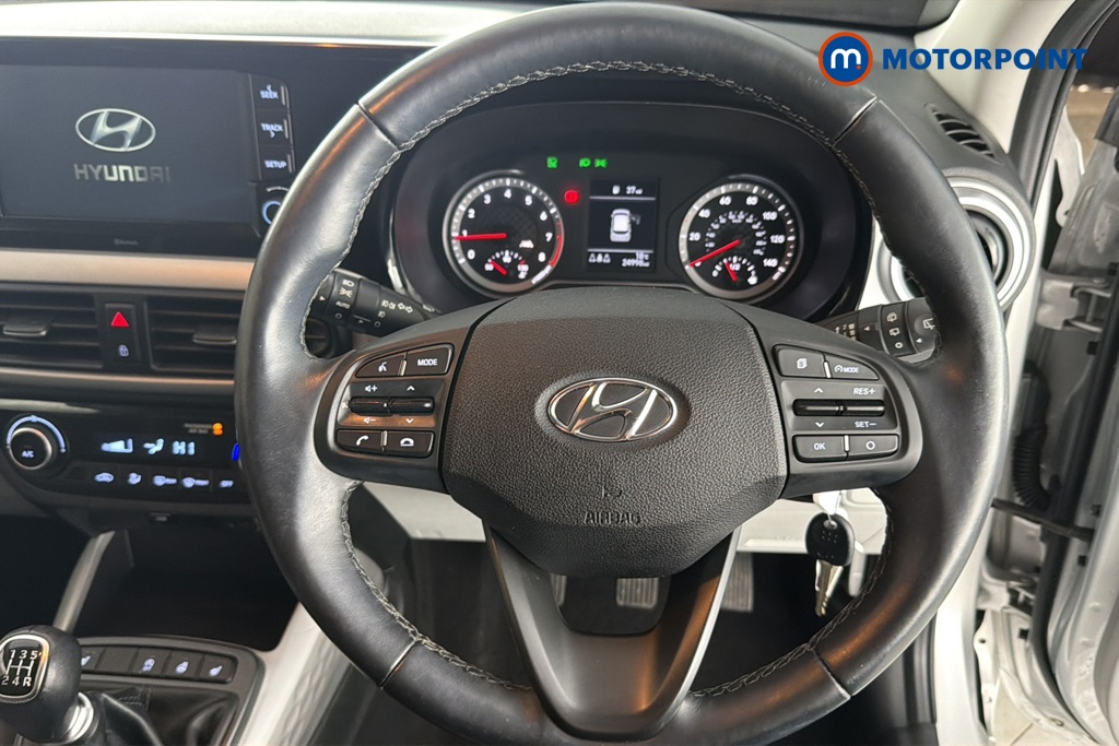 Hyundai I10 Premium Manual Petrol Hatchback - Stock Number (1674322) - 2nd supplementary image