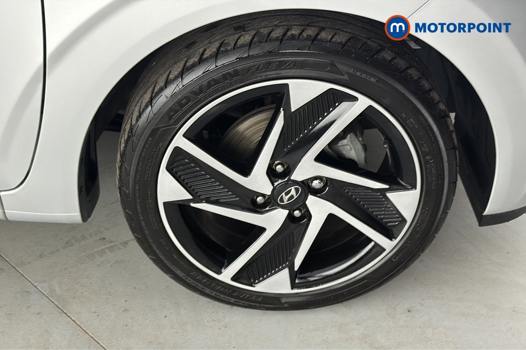 Hyundai I10 Premium Manual Petrol Hatchback - Stock Number (1674322) - 47th supplementary image