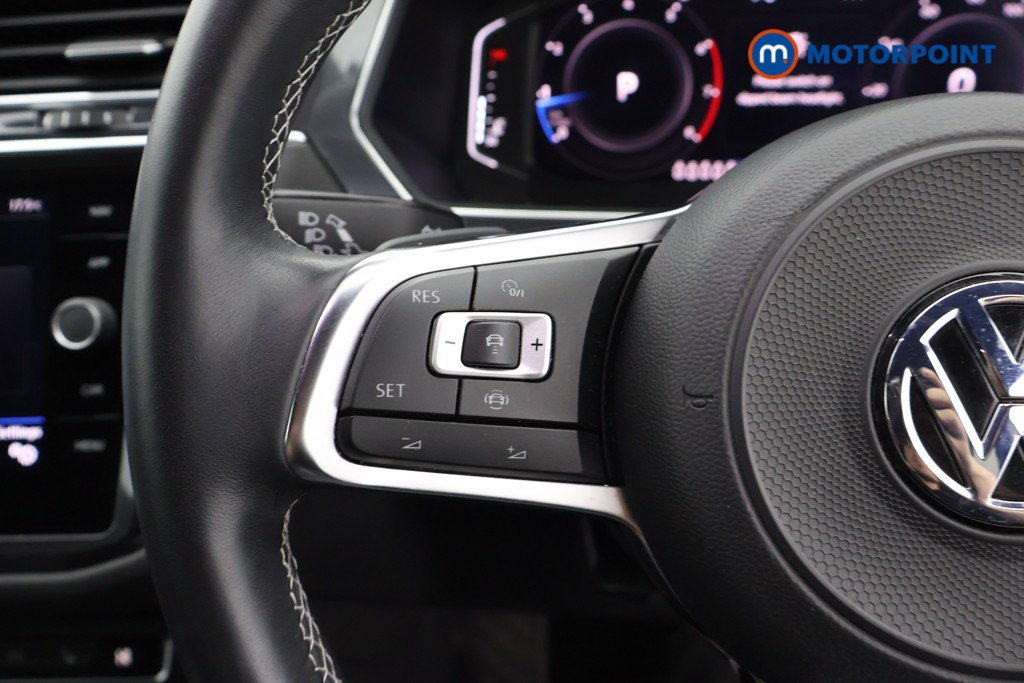 Volkswagen Tiguan Allspace R-Line Tech Automatic Petrol SUV - Stock Number (1674504) - 2nd supplementary image