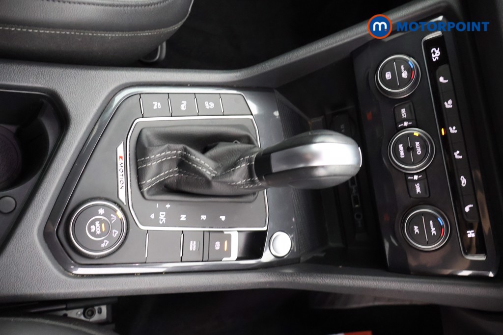 Volkswagen Tiguan Allspace R-Line Tech Automatic Petrol SUV - Stock Number (1674504) - 10th supplementary image