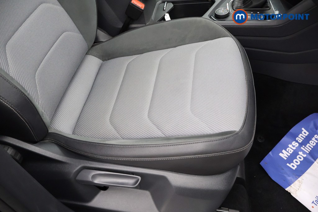 Volkswagen Tiguan Allspace R-Line Tech Automatic Petrol SUV - Stock Number (1674504) - 17th supplementary image