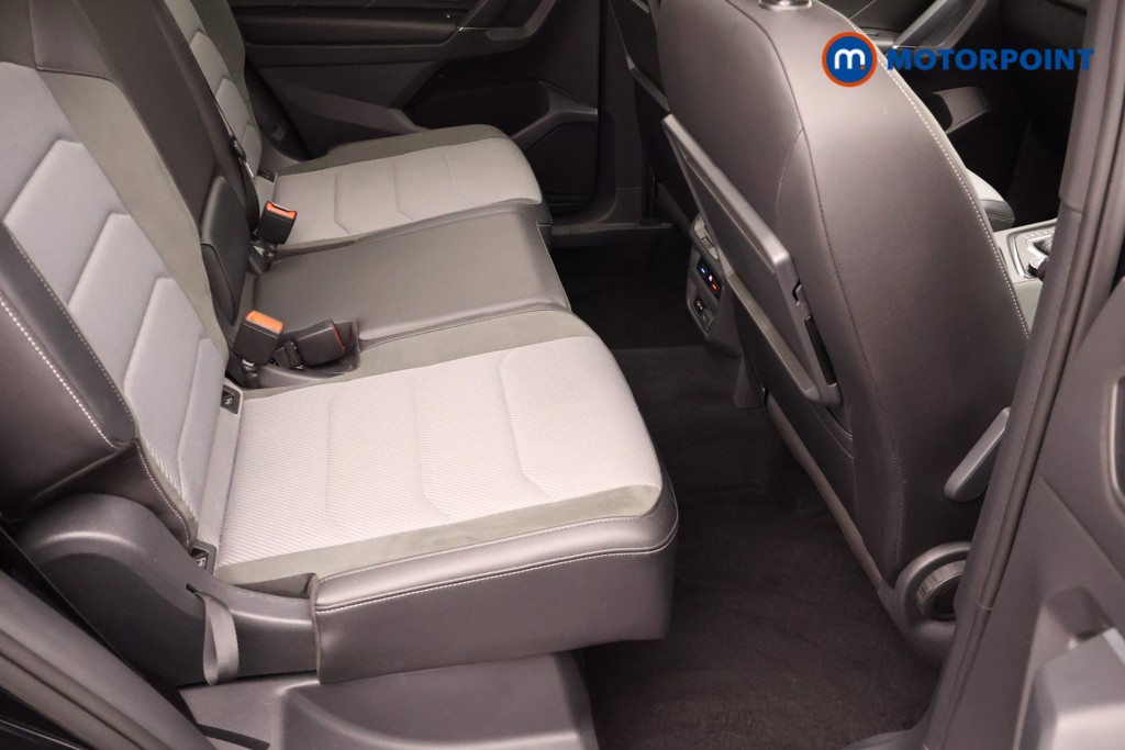 Volkswagen Tiguan Allspace R-Line Tech Automatic Petrol SUV - Stock Number (1674504) - 21st supplementary image