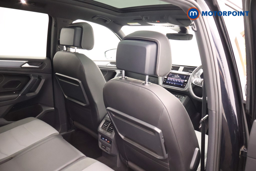 Volkswagen Tiguan Allspace R-Line Tech Automatic Petrol SUV - Stock Number (1674504) - 22nd supplementary image