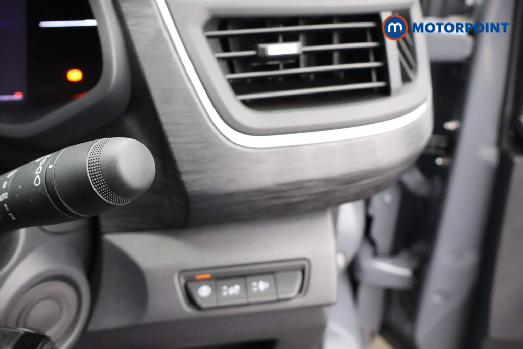 Renault Trafic Extra Sport Manual Diesel Panel Van - Stock Number (1674849) - 7th supplementary image