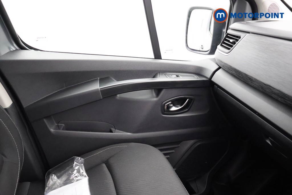 Renault Trafic Extra Sport Manual Diesel Panel Van - Stock Number (1674849) - 11th supplementary image