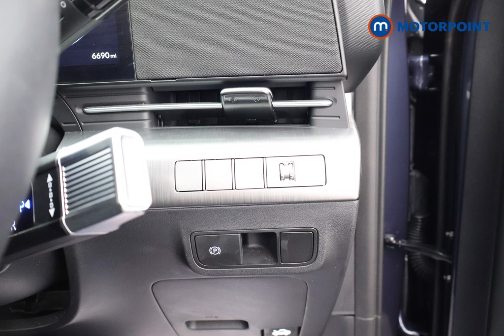 Hyundai Kona Advance Automatic Petrol-Electric Hybrid SUV - Stock Number (1674898) - 8th supplementary image
