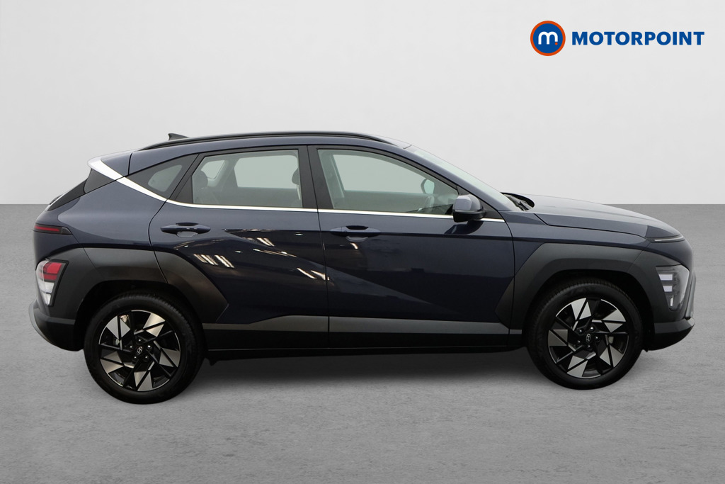 Hyundai Kona Advance Automatic Petrol-Electric Hybrid SUV - Stock Number (1674898) - Drivers side