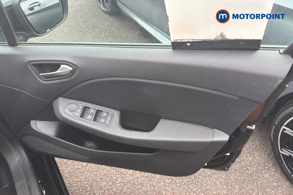 Renault Clio Evolution Automatic Petrol-Electric Hybrid Hatchback - Stock Number (1675249) - 2nd supplementary image