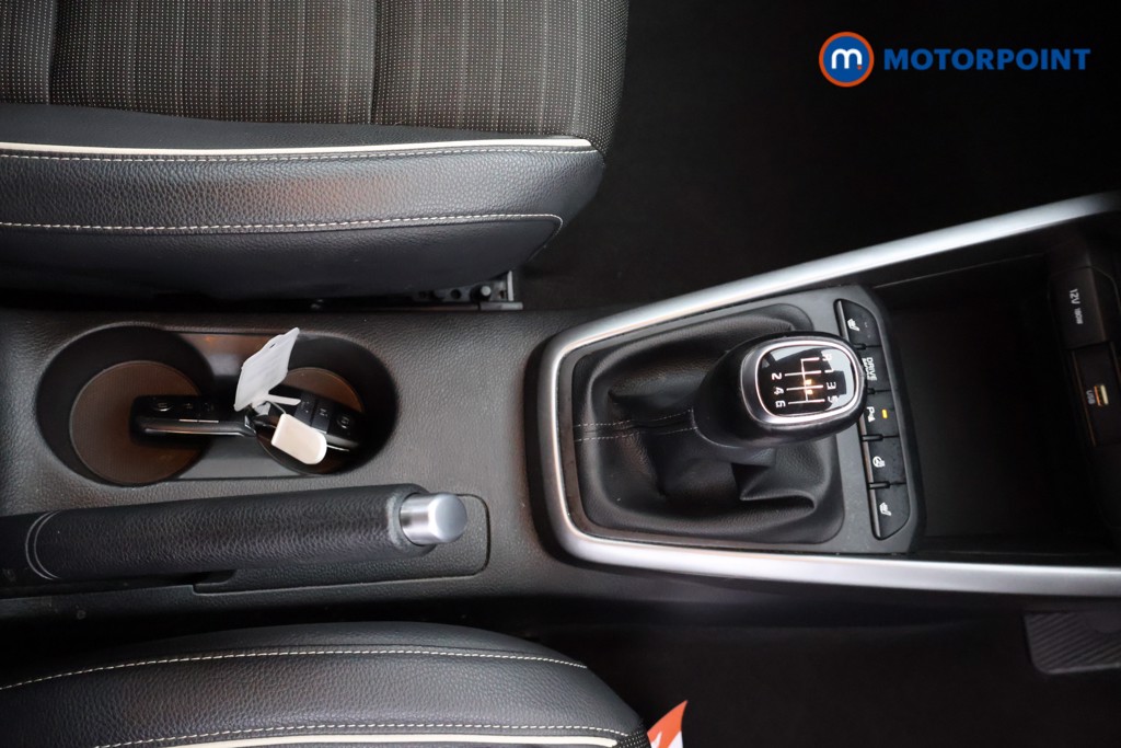 KIA Stonic Gt-Line S Manual Petrol SUV - Stock Number (1675266) - 13th supplementary image