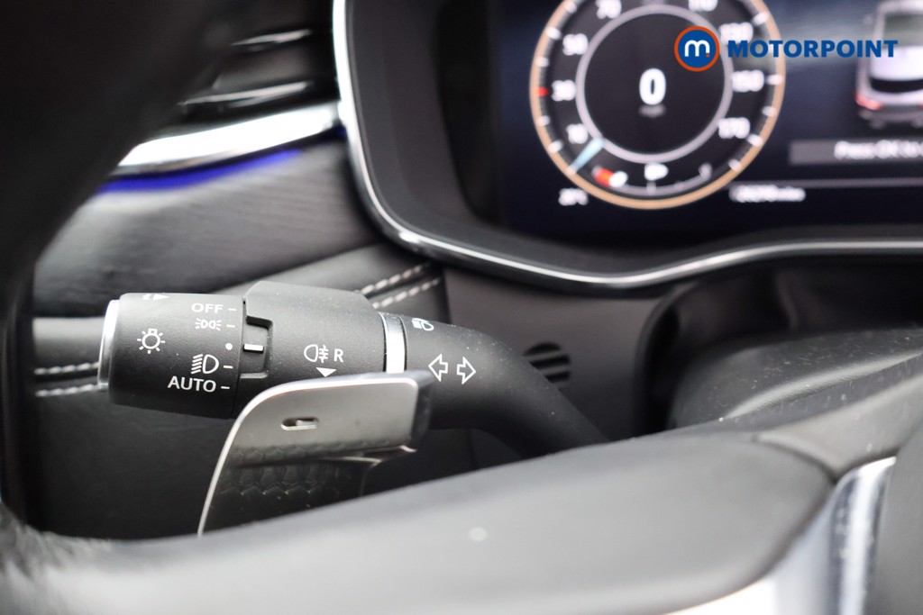 Jaguar F-Pace R-Dynamic Hse Black Automatic Petrol Plug-In Hybrid SUV - Stock Number (1675347) - 5th supplementary image