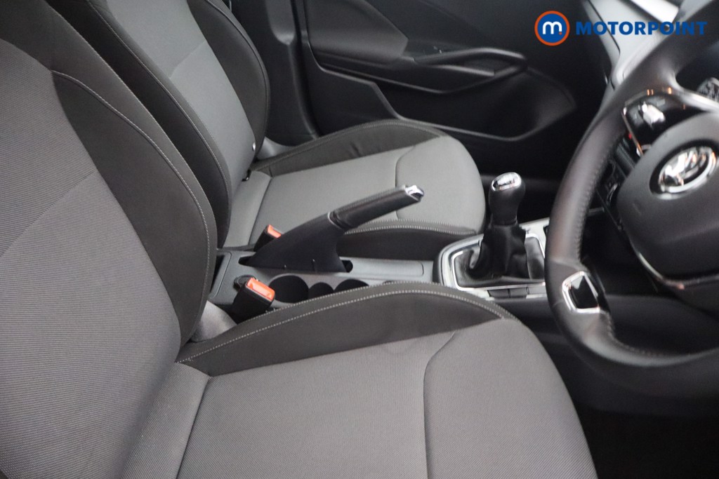 Skoda Fabia Colour Edition Manual Petrol Hatchback - Stock Number (1675379) - 9th supplementary image