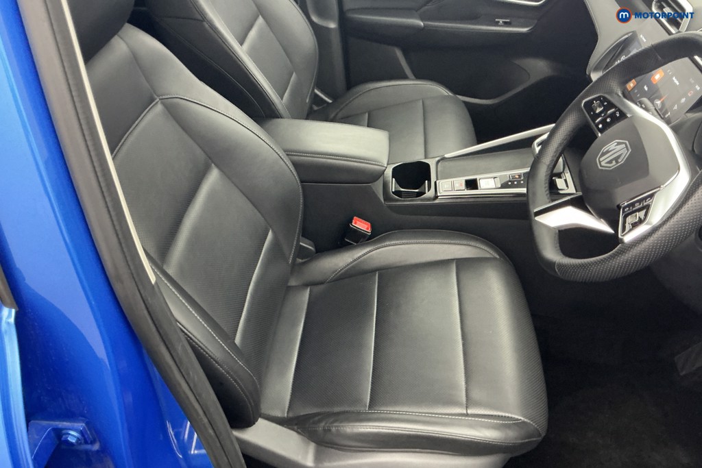 Mg Motor Uk ZS Trophy Automatic Petrol-Electric Hybrid SUV - Stock Number (1675453) - 5th supplementary image