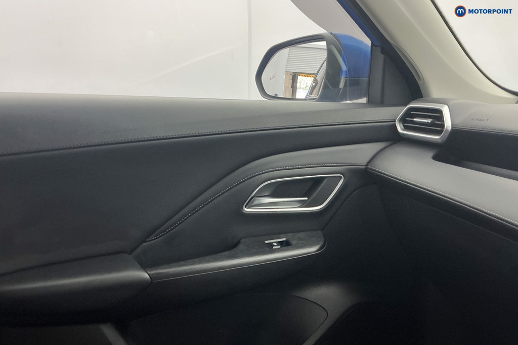 Mg Motor Uk ZS Trophy Automatic Petrol-Electric Hybrid SUV - Stock Number (1675453) - 18th supplementary image