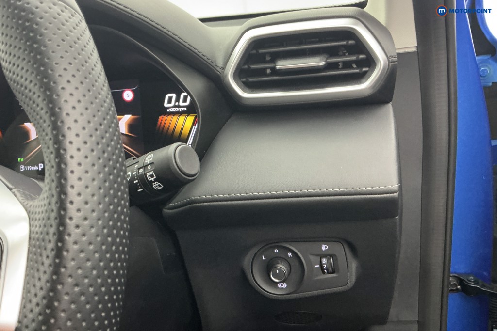 Mg Motor Uk ZS Trophy Automatic Petrol-Electric Hybrid SUV - Stock Number (1675453) - 21st supplementary image