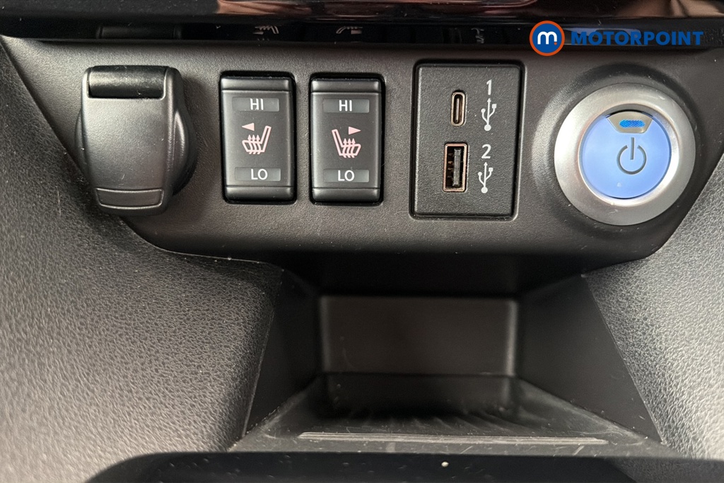 Nissan Leaf N-Connecta Automatic Electric Hatchback - Stock Number (1675567) - 14th supplementary image