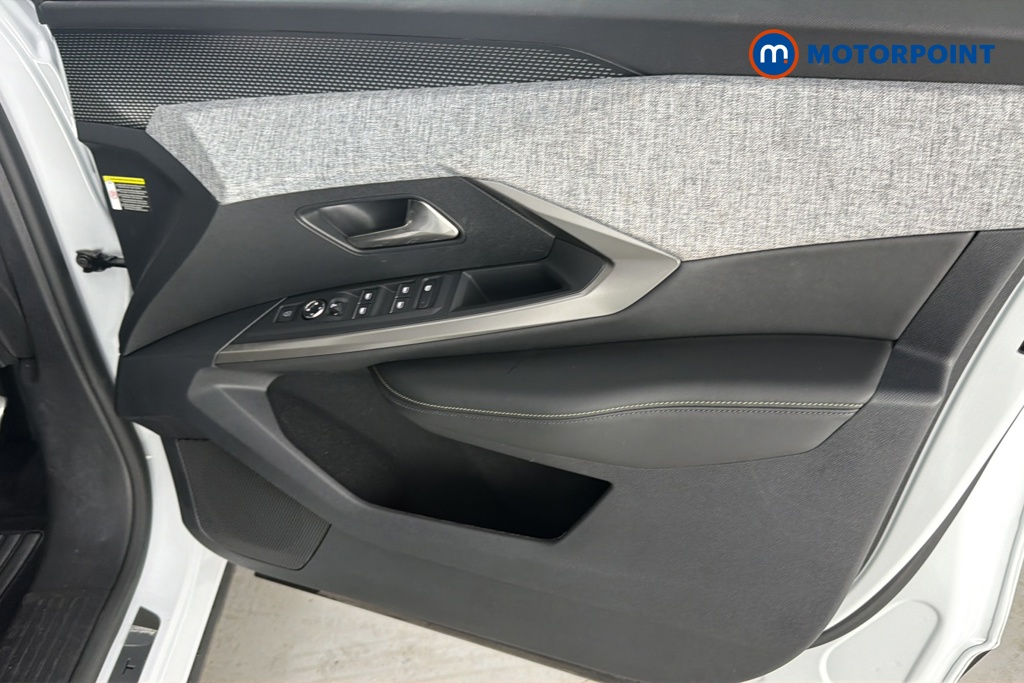 Peugeot 5008 GT Automatic Petrol SUV - Stock Number (1675586) - 18th supplementary image