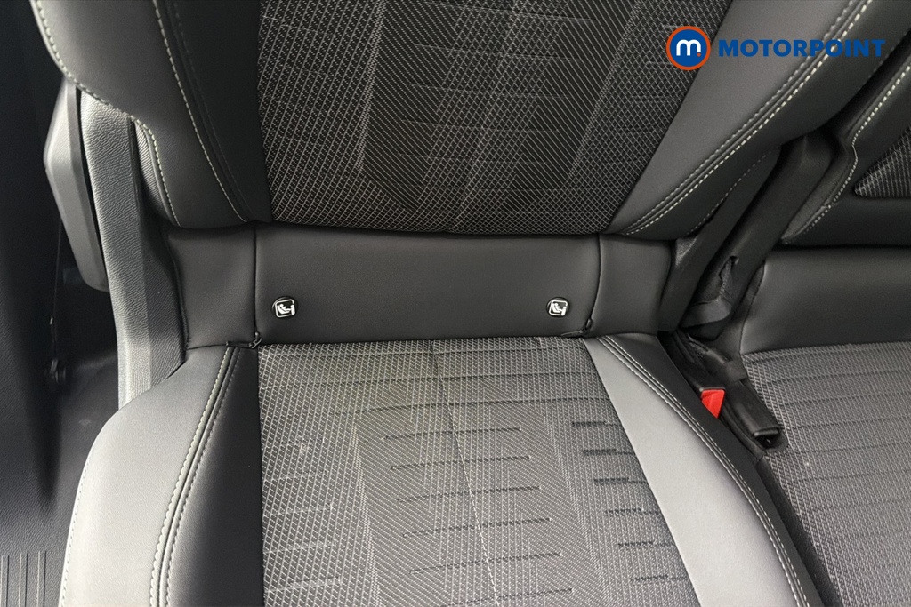 Peugeot 5008 GT Automatic Petrol SUV - Stock Number (1675586) - 27th supplementary image