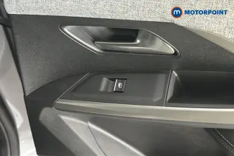 Peugeot 5008 GT Automatic Petrol SUV - Stock Number (1675615) - 993rd supplementary image