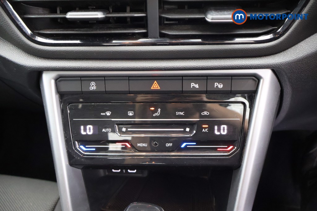 Volkswagen T-Roc Life Automatic Petrol SUV - Stock Number (1675934) - 10th supplementary image