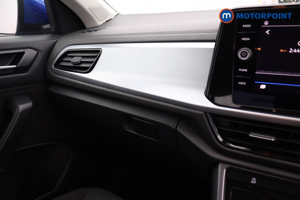 Volkswagen T-Roc Life Automatic Petrol SUV - Stock Number (1675934) - 12th supplementary image