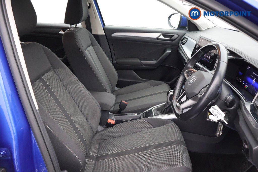 Volkswagen T-Roc Life Automatic Petrol SUV - Stock Number (1675934) - 17th supplementary image