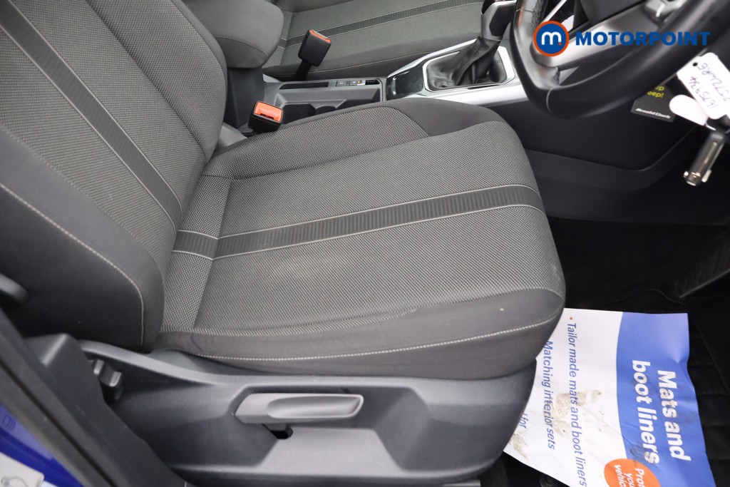 Volkswagen T-Roc Life Automatic Petrol SUV - Stock Number (1675934) - 18th supplementary image
