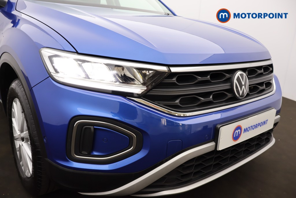 Volkswagen T-Roc Life Automatic Petrol SUV - Stock Number (1675934) - 34th supplementary image