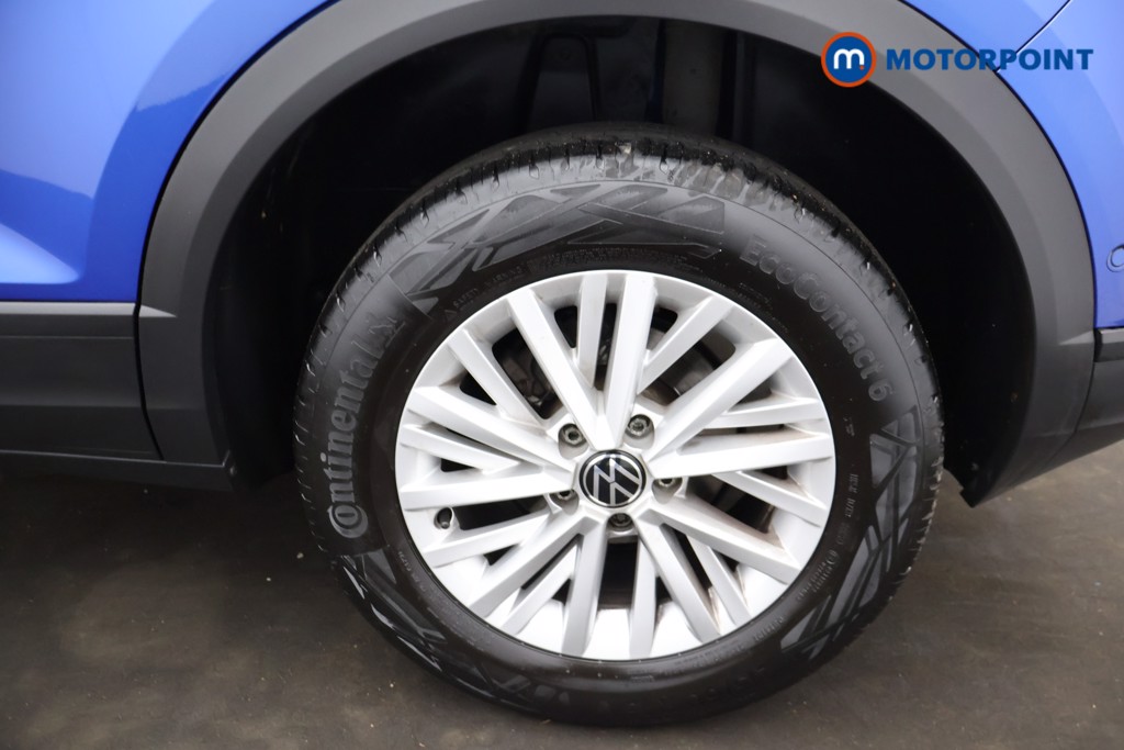 Volkswagen T-Roc Life Automatic Petrol SUV - Stock Number (1675934) - 39th supplementary image