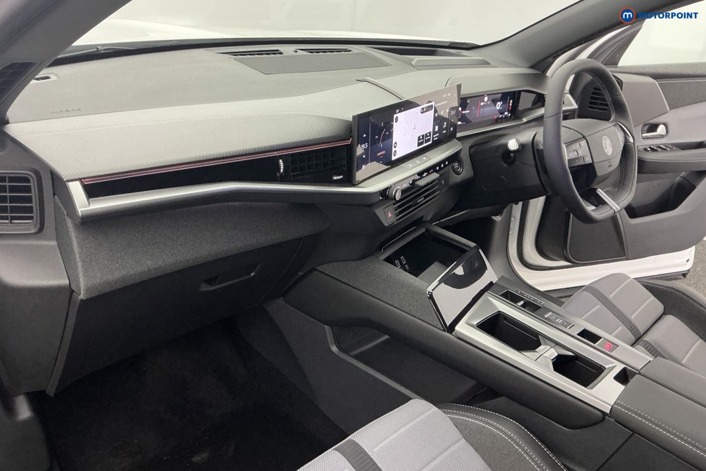 Vauxhall Grandland Ultimate Automatic Petrol SUV - Stock Number (1676019) - 9th supplementary image