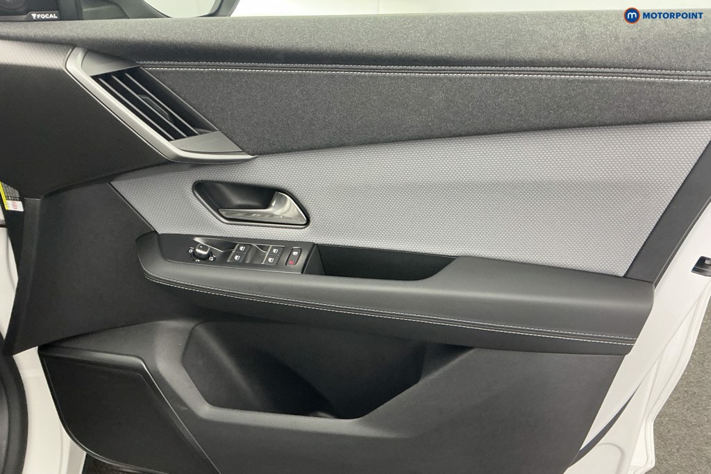 Vauxhall Grandland Ultimate Automatic Petrol SUV - Stock Number (1676019) - 23rd supplementary image