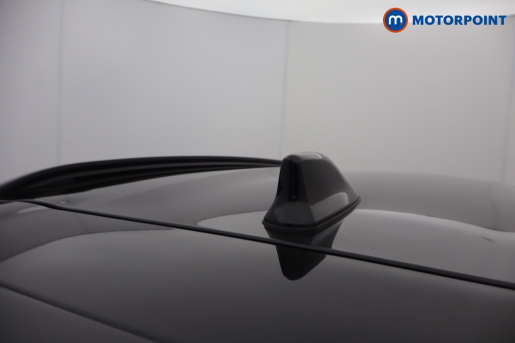 Toyota Yaris Cross Design Automatic Petrol-Electric Hybrid Estate - Stock Number (1676059) - 4th supplementary image