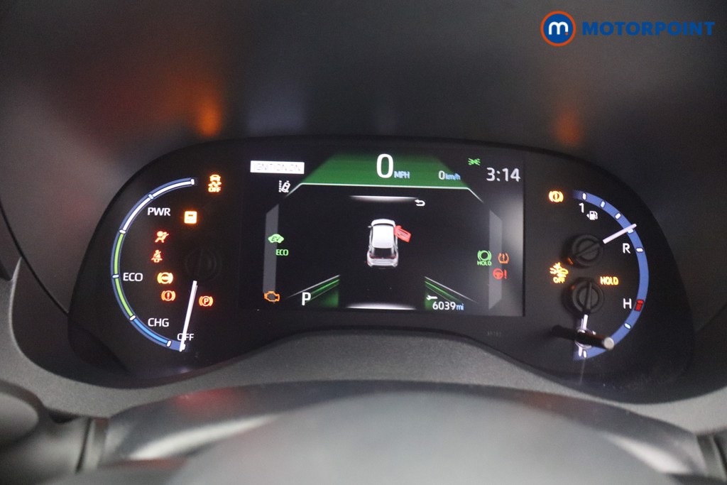 Toyota Yaris Cross Design Automatic Petrol-Electric Hybrid Estate - Stock Number (1676059) - 15th supplementary image
