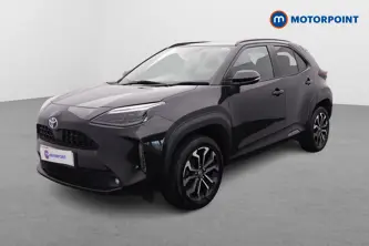 Toyota Yaris Cross Design Automatic Petrol-Electric Hybrid Estate - Stock Number (1676059) - Passenger side front corner