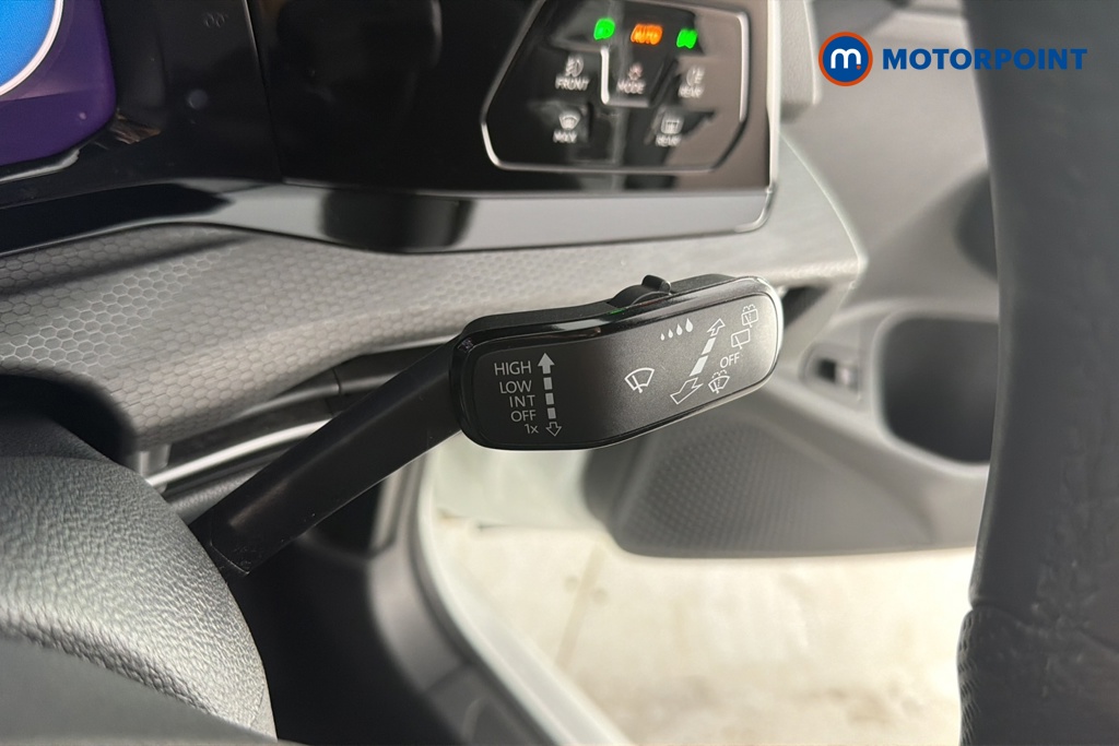 Volkswagen Golf GTE Automatic Petrol Plug-In Hybrid Hatchback - Stock Number (1676212) - 6th supplementary image