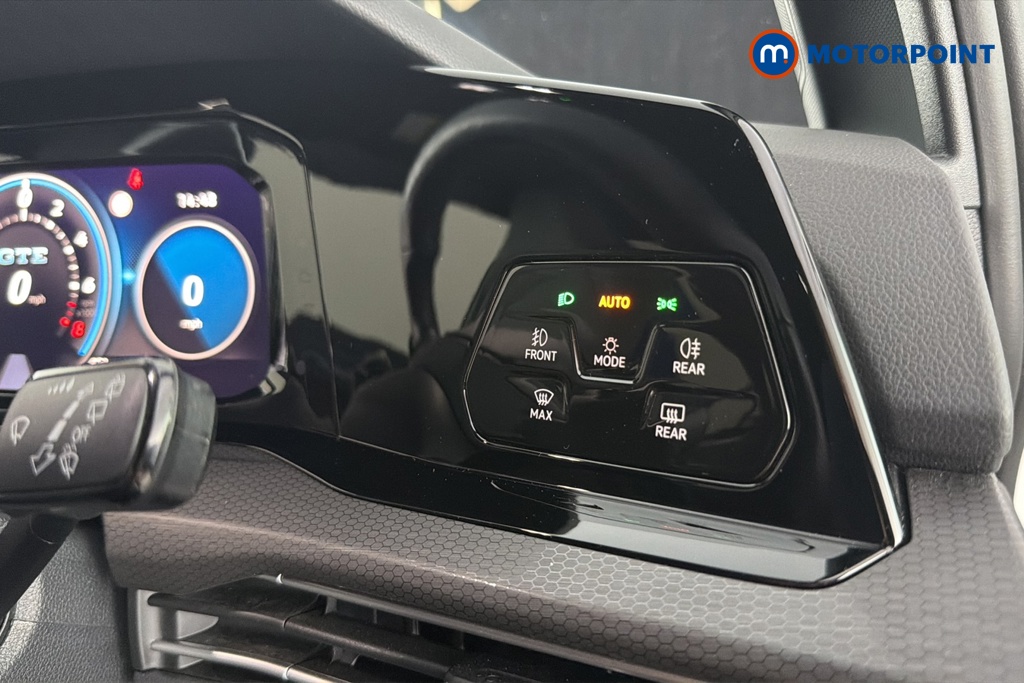 Volkswagen Golf GTE Automatic Petrol Plug-In Hybrid Hatchback - Stock Number (1676212) - 11th supplementary image
