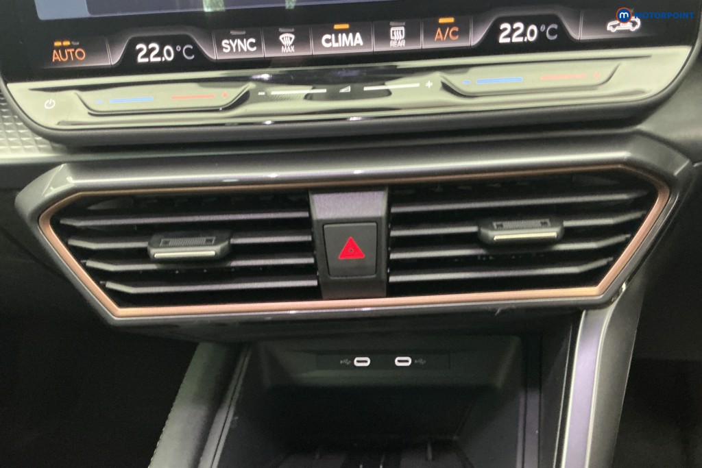 Cupra Leon V1 Automatic Petrol Hatchback - Stock Number (1676226) - 17th supplementary image