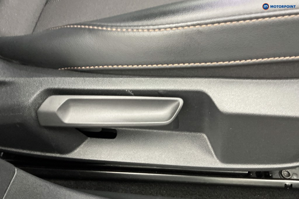 Cupra Leon V1 Automatic Petrol Hatchback - Stock Number (1676226) - 23rd supplementary image